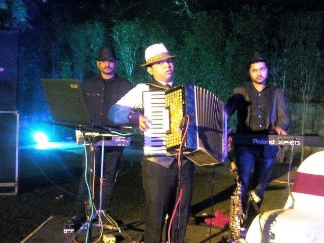 indian accordion player nagpur